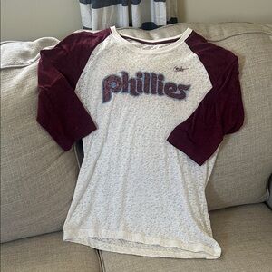 Women’s Phillies 3/4 Tee